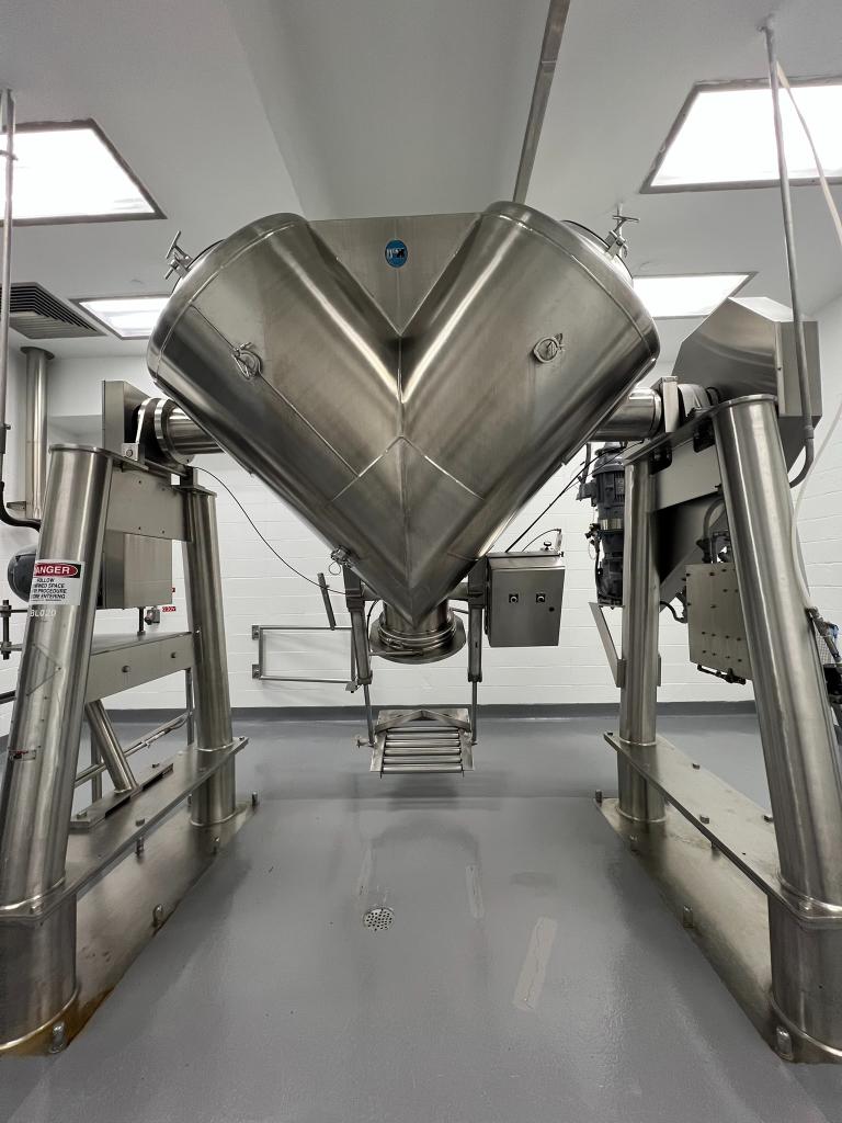 PK Blender2025-11-04 15-47-09.jpg